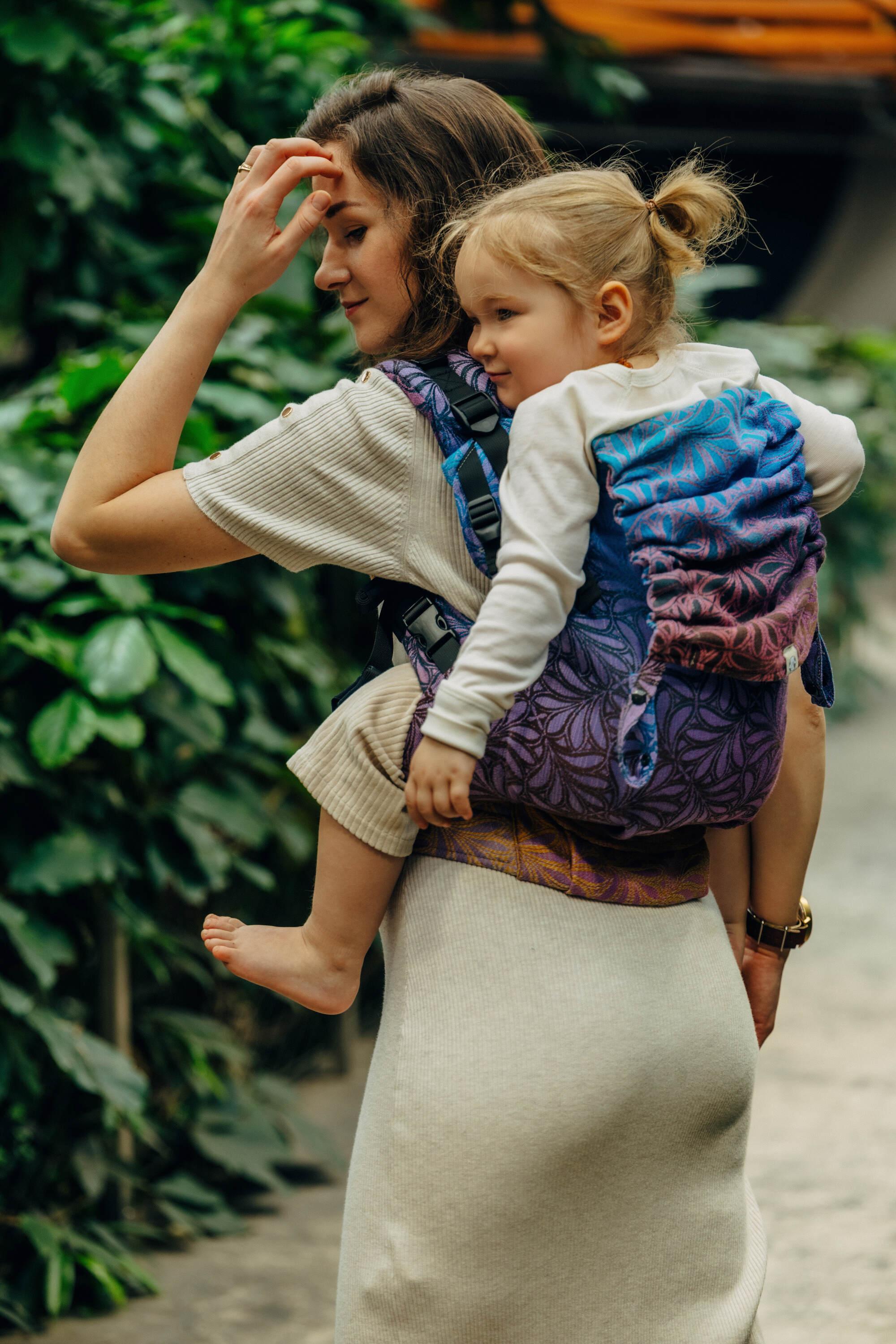 LennyLamb Preschool Carrier Infinity Roller