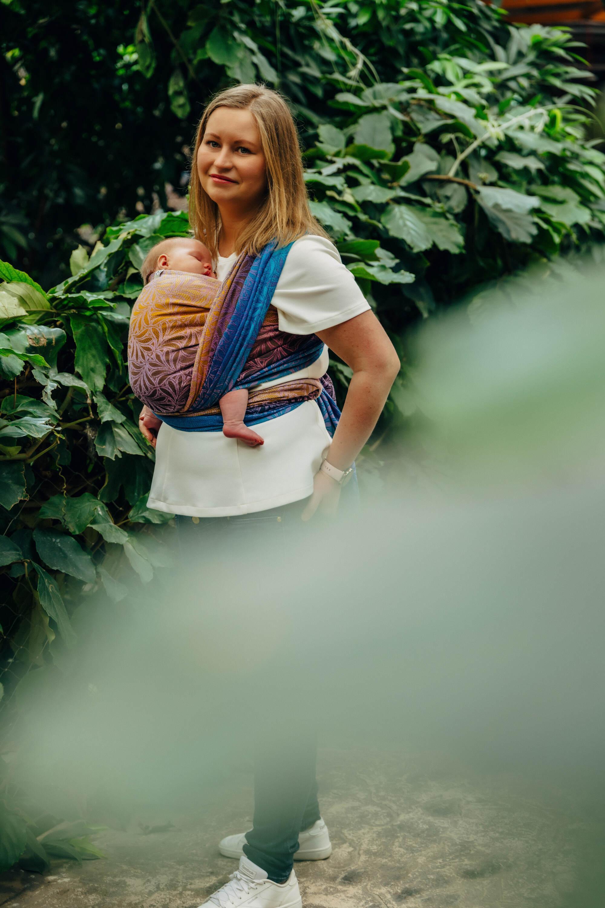 LennyLamb Woven Wrap Infinity Roller