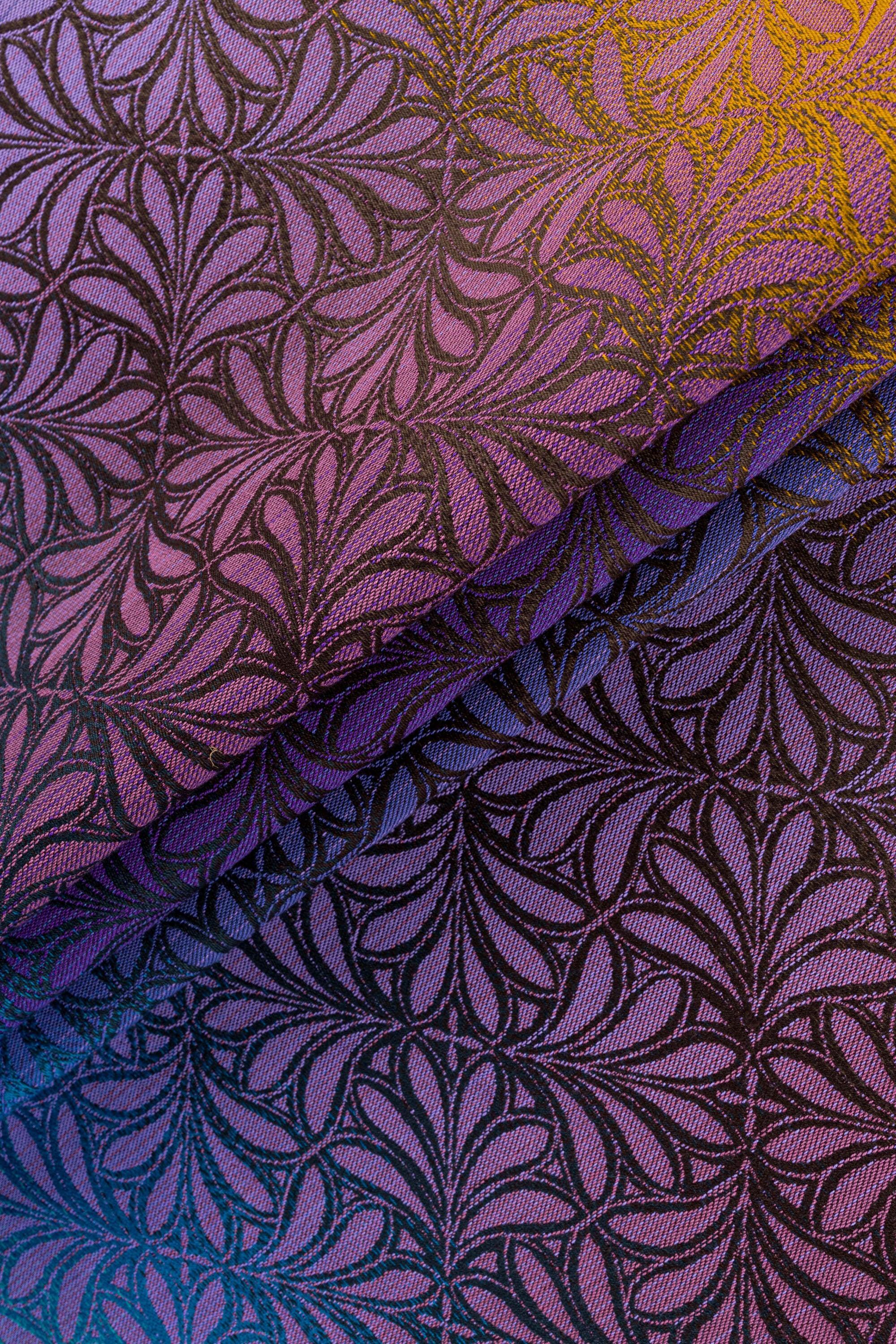 LennyLamb Woven Wrap Infinity Roller