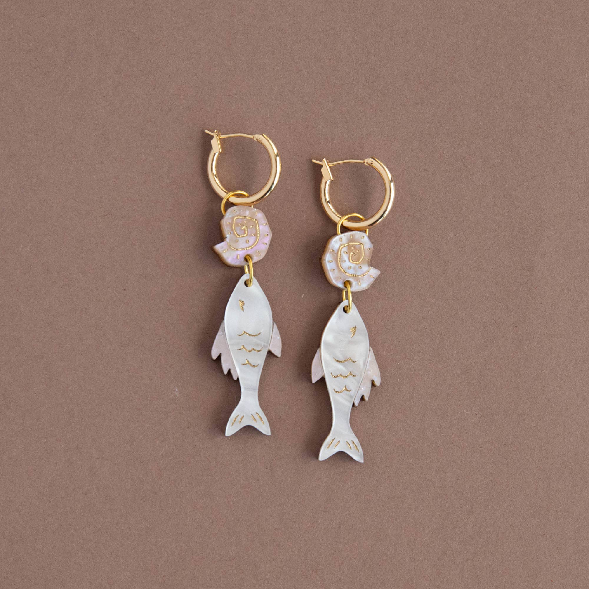 Pepper You - Ocean Fish & Shell Hoop Earrings