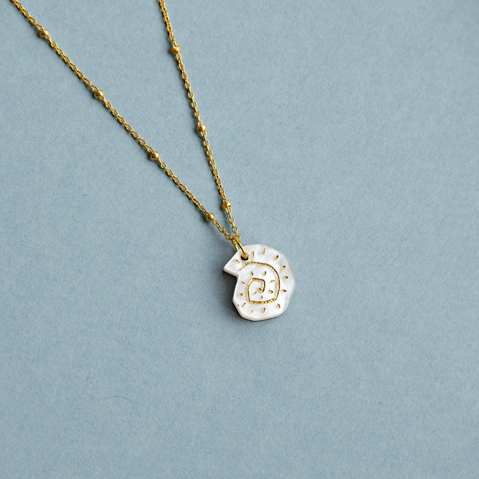 Pepper You - Marble White Shell Necklace