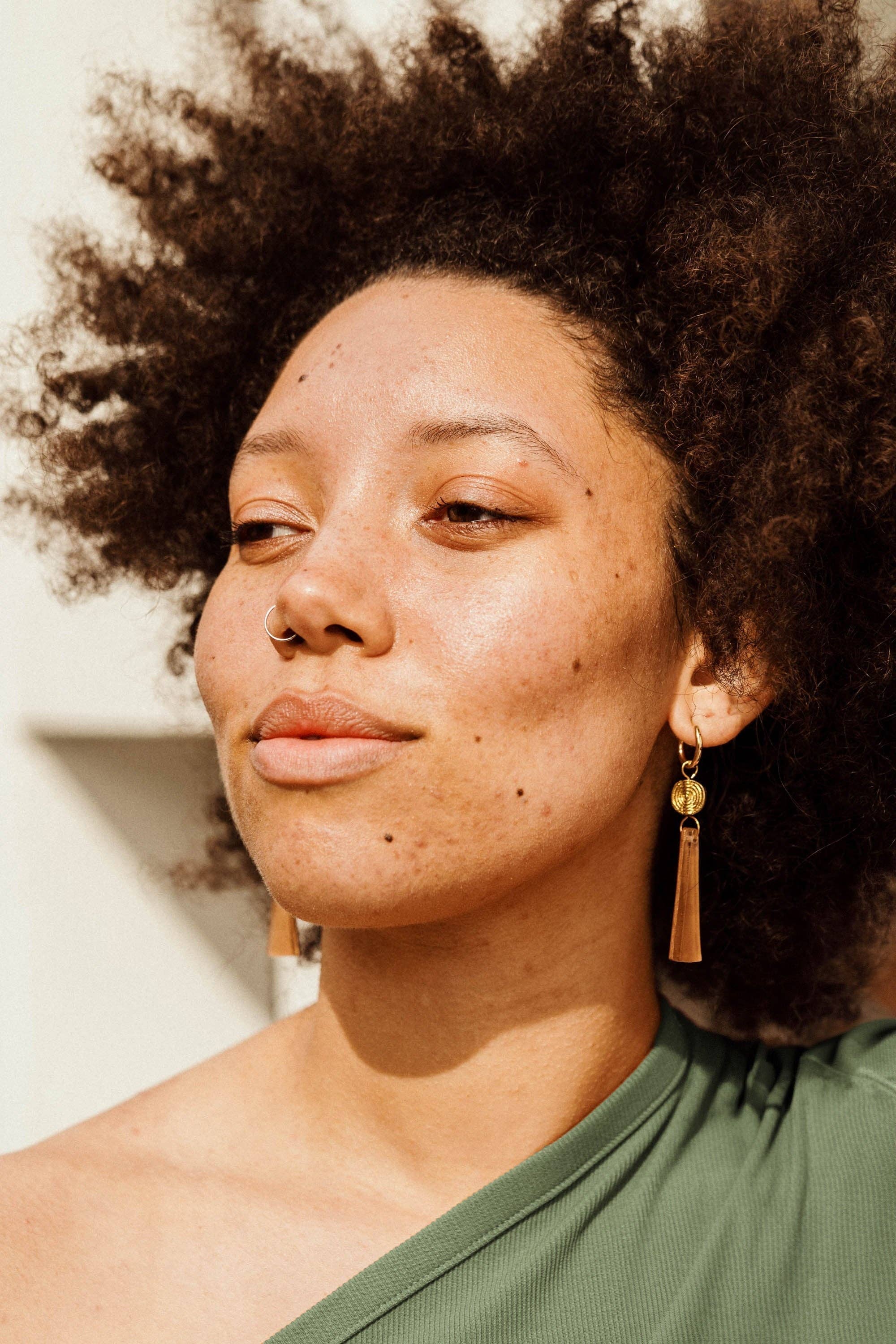 Pepper You Power Drop Hoop Earrings Caramel Brown