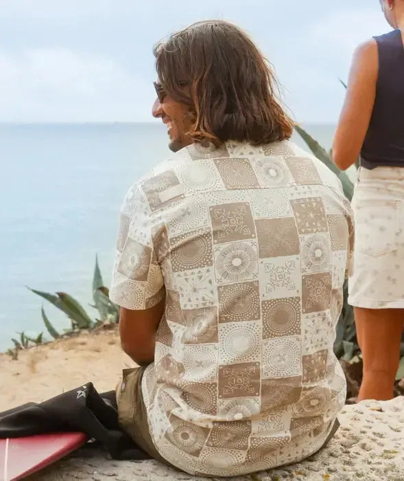 Oxbow Cheers Shirt Sable