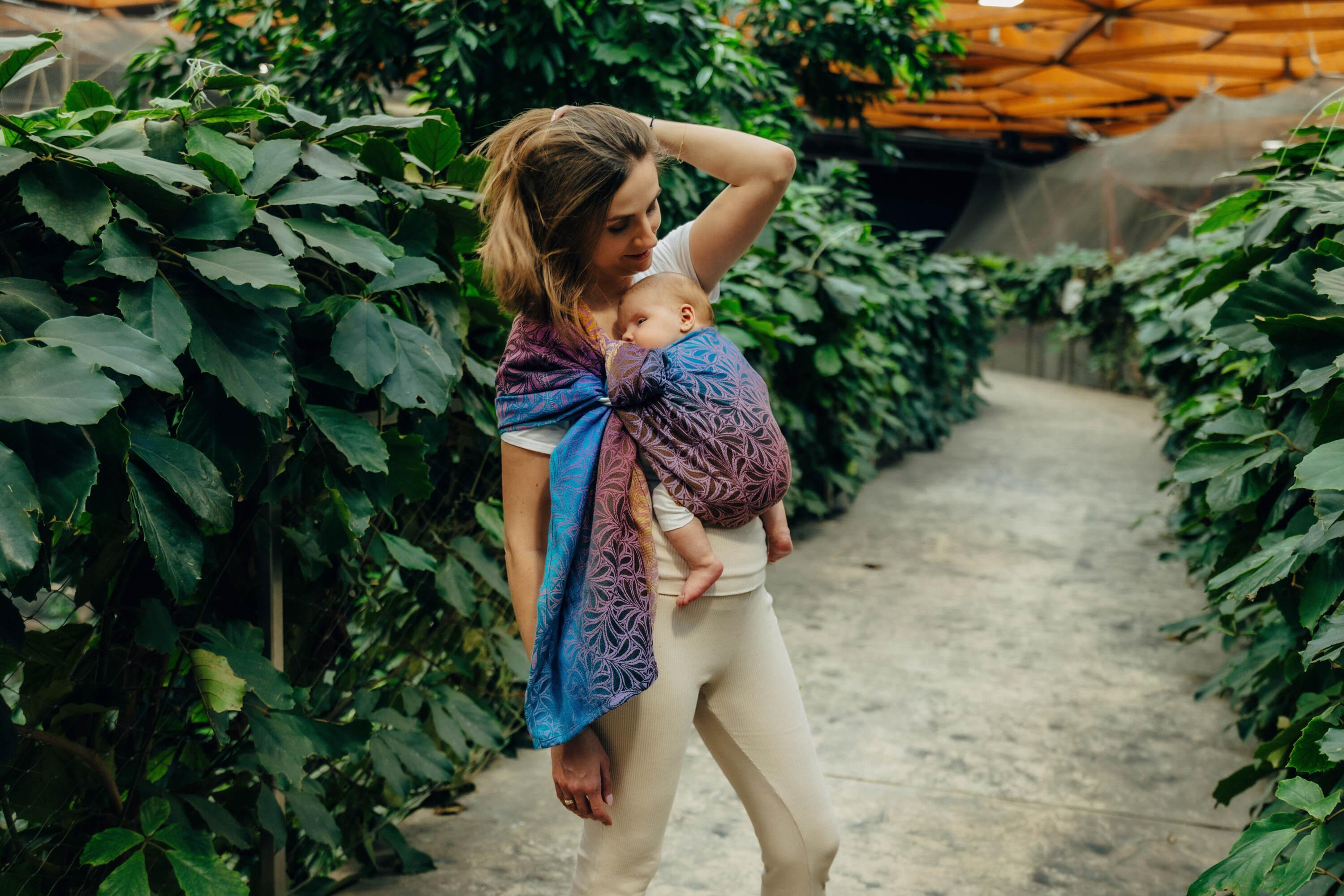 LennyLamb Ring Sling With Gathered Shoulder Infinity Roller