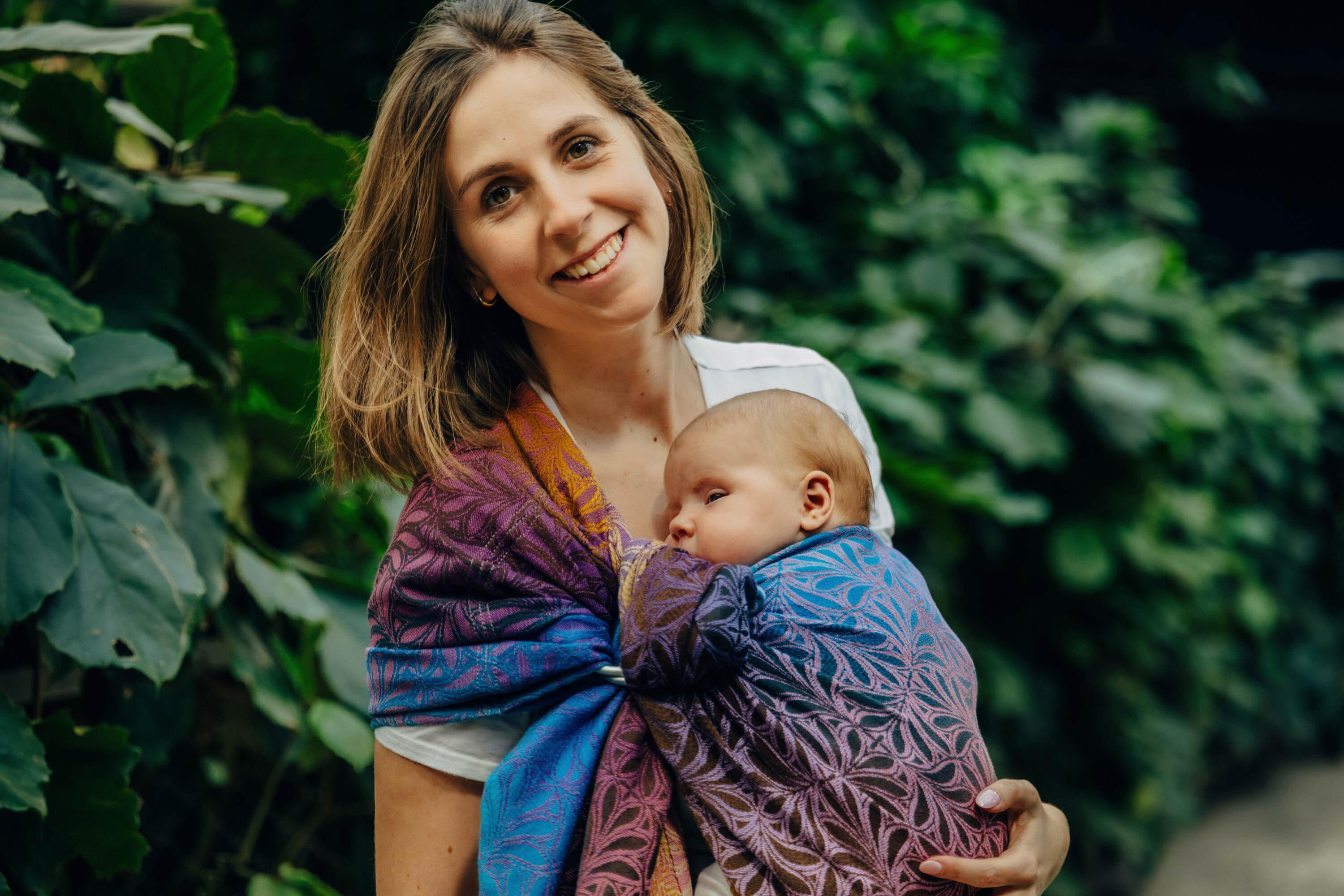 LennyLamb Ring Sling With Gathered Shoulder Infinity Roller