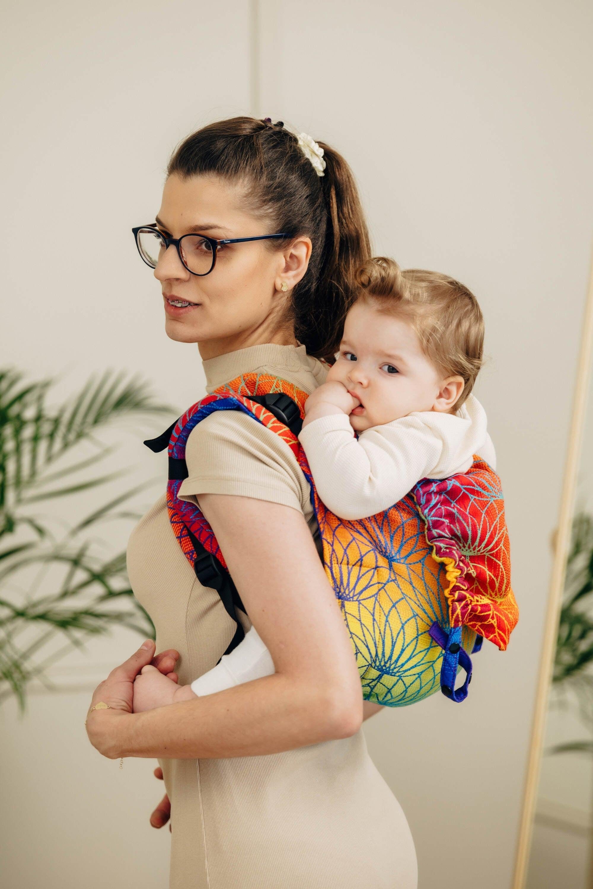 LennyLamb Onbuhimo Pro Rainbow Lotus