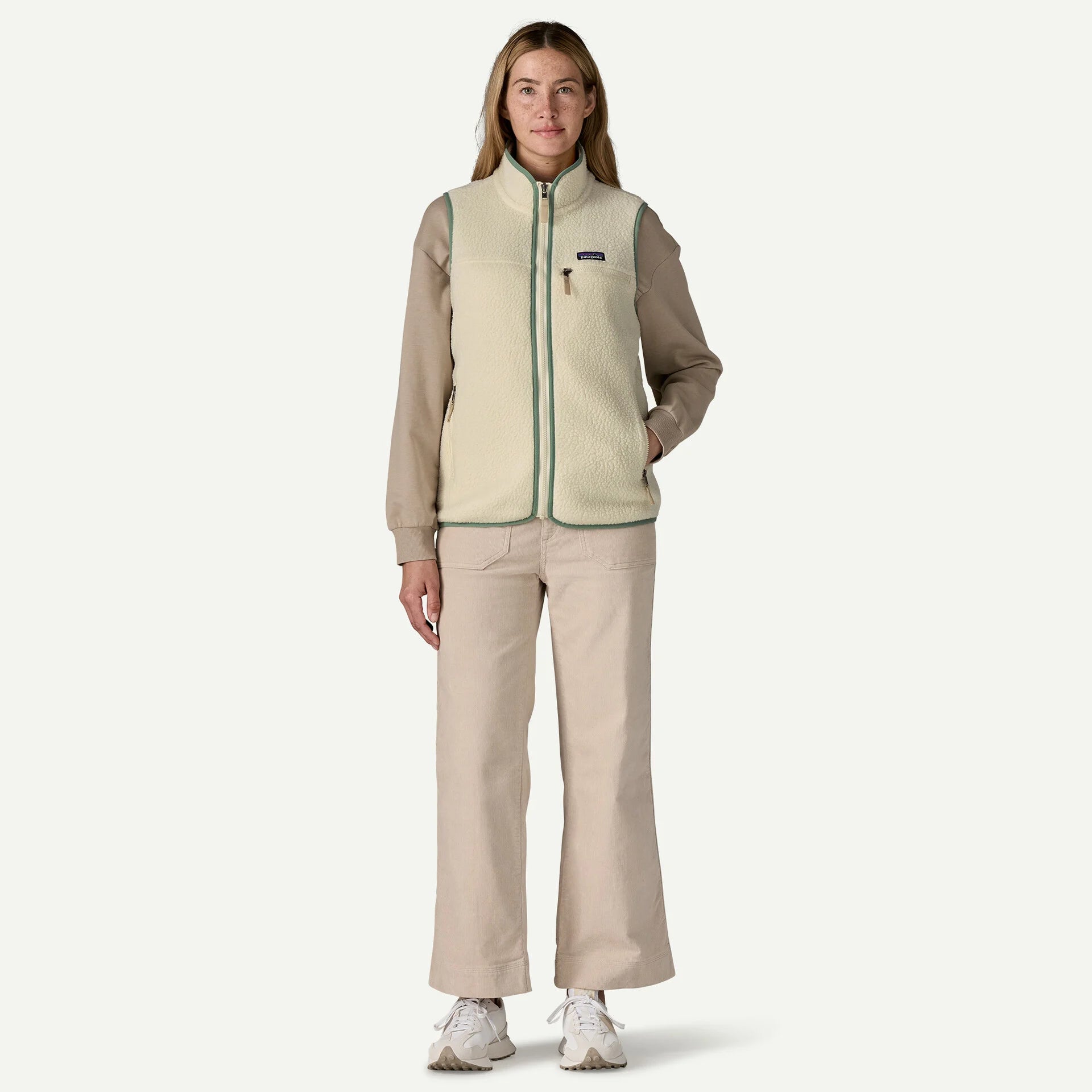 Patagonia Women's Retro Pile Fleece Vest Natural w/Ellwood Green