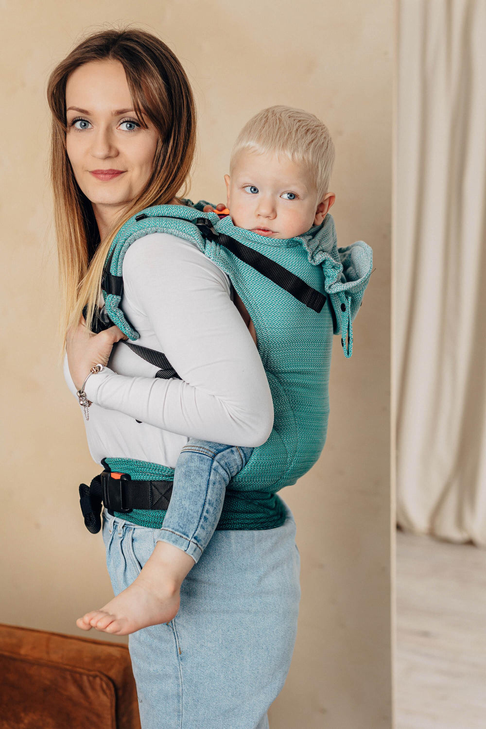 LennyLamb LennyGo Ergonomic Baby Carrier Toddler Size Little Herringbone Ombre Green