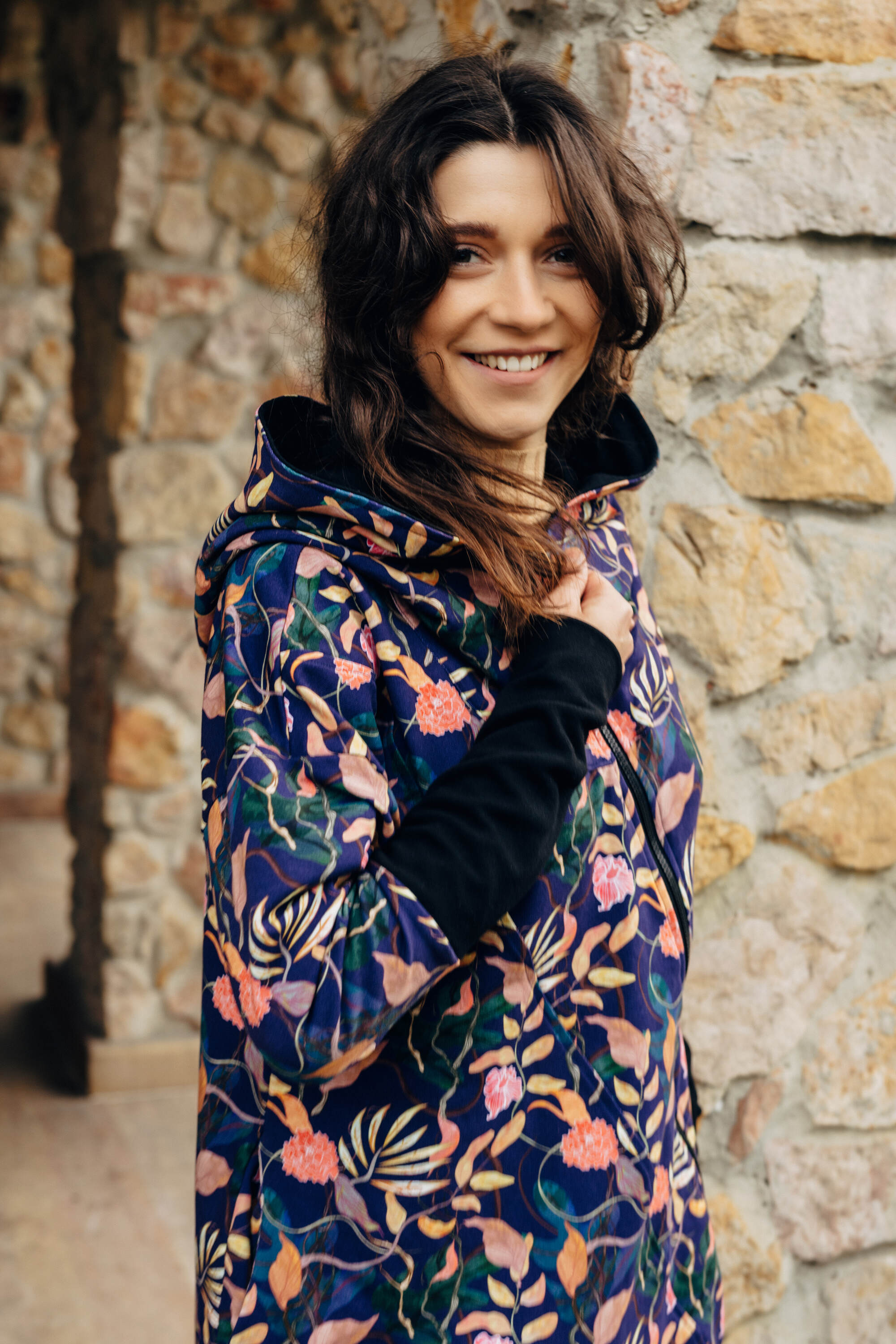 LennyLamb Asymmetrical Hoodie | Vintage Flowers