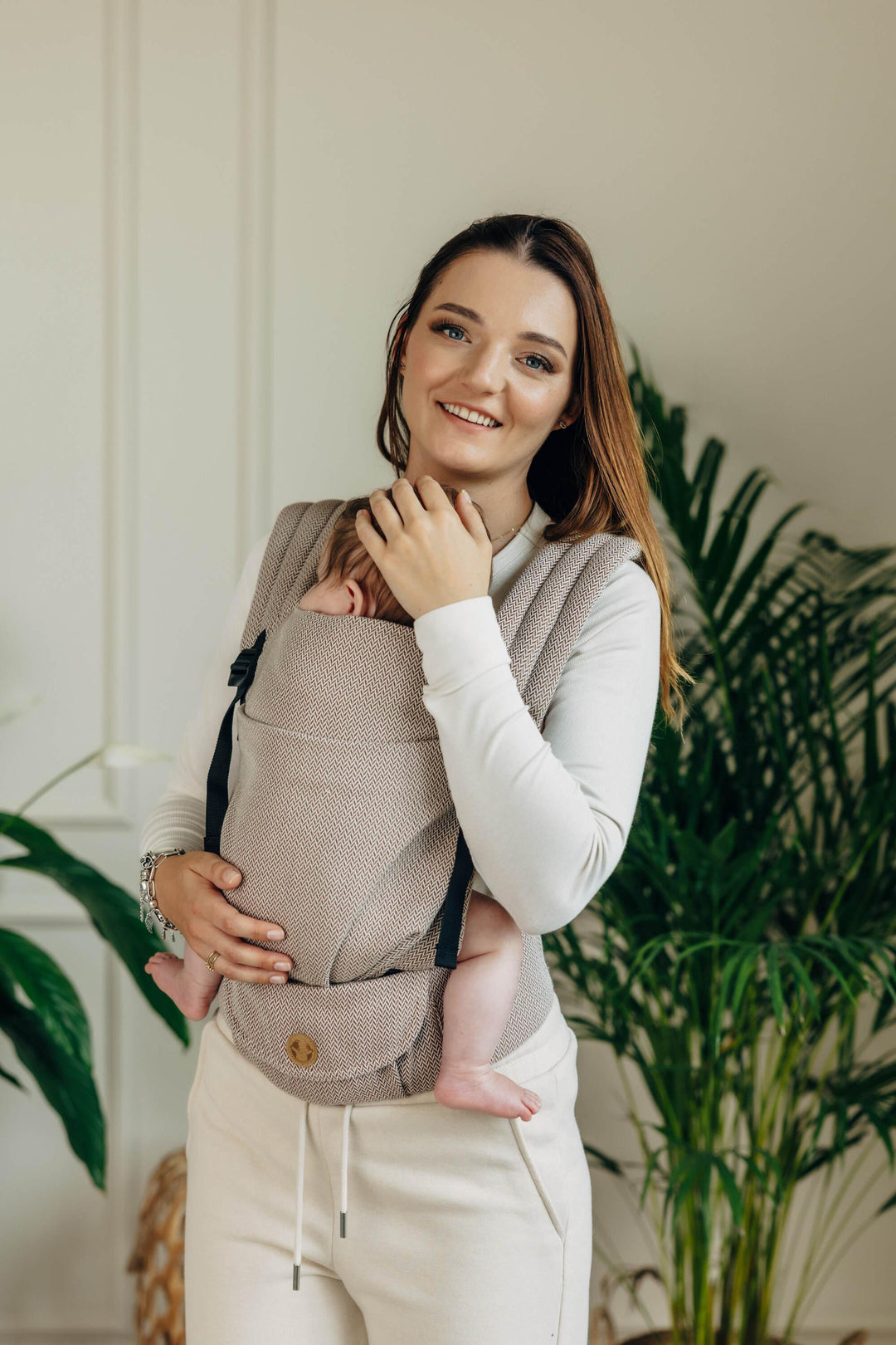 LennyLamb LennyLight Babywearing Carrier Little Herringbone Almond