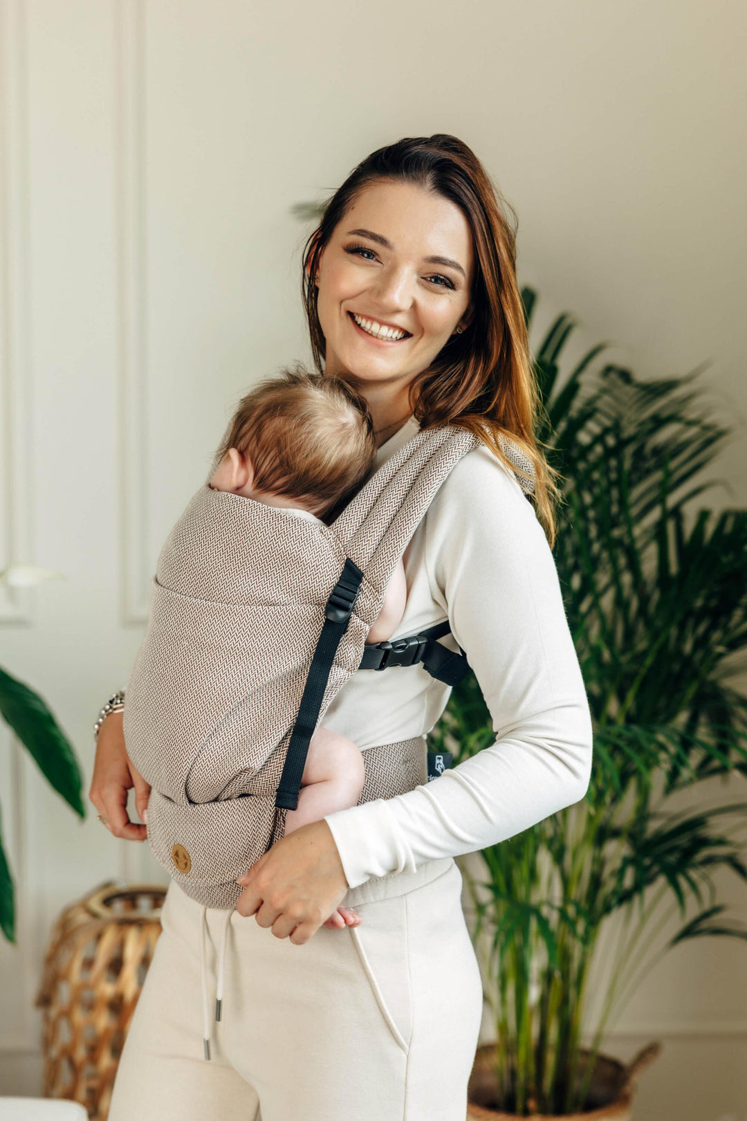 LennyLamb LennyLight Babywearing Carrier Little Herringbone Almond