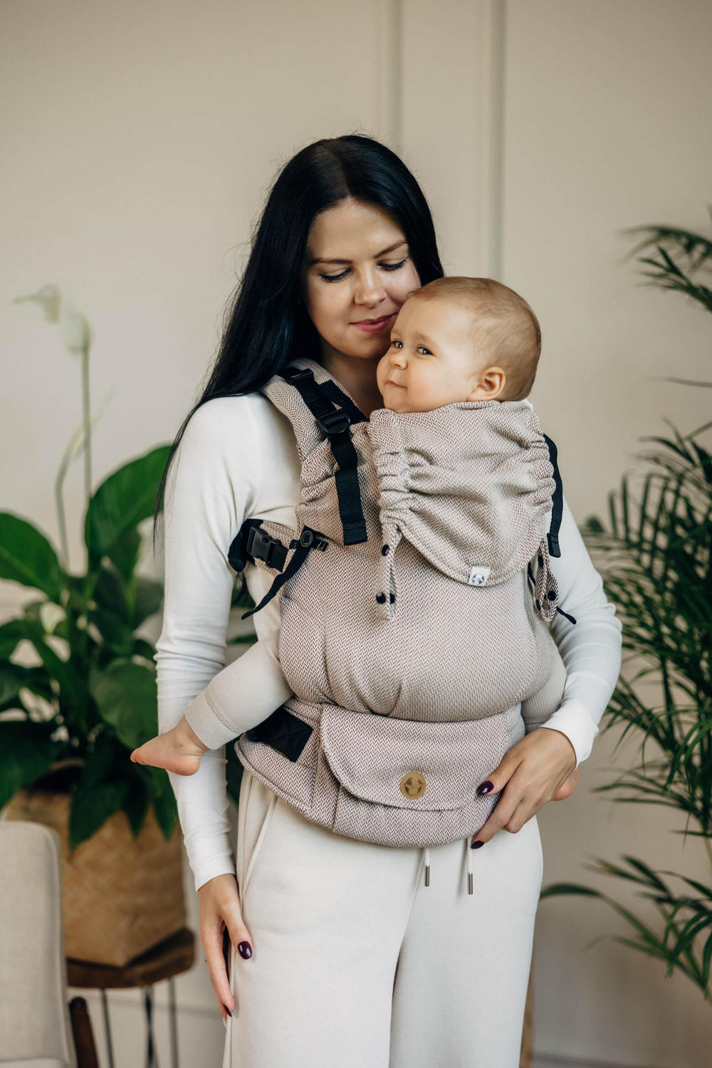 LennyLamb LennyUpGrade Babywearing Carrier Little Herringbone Almond