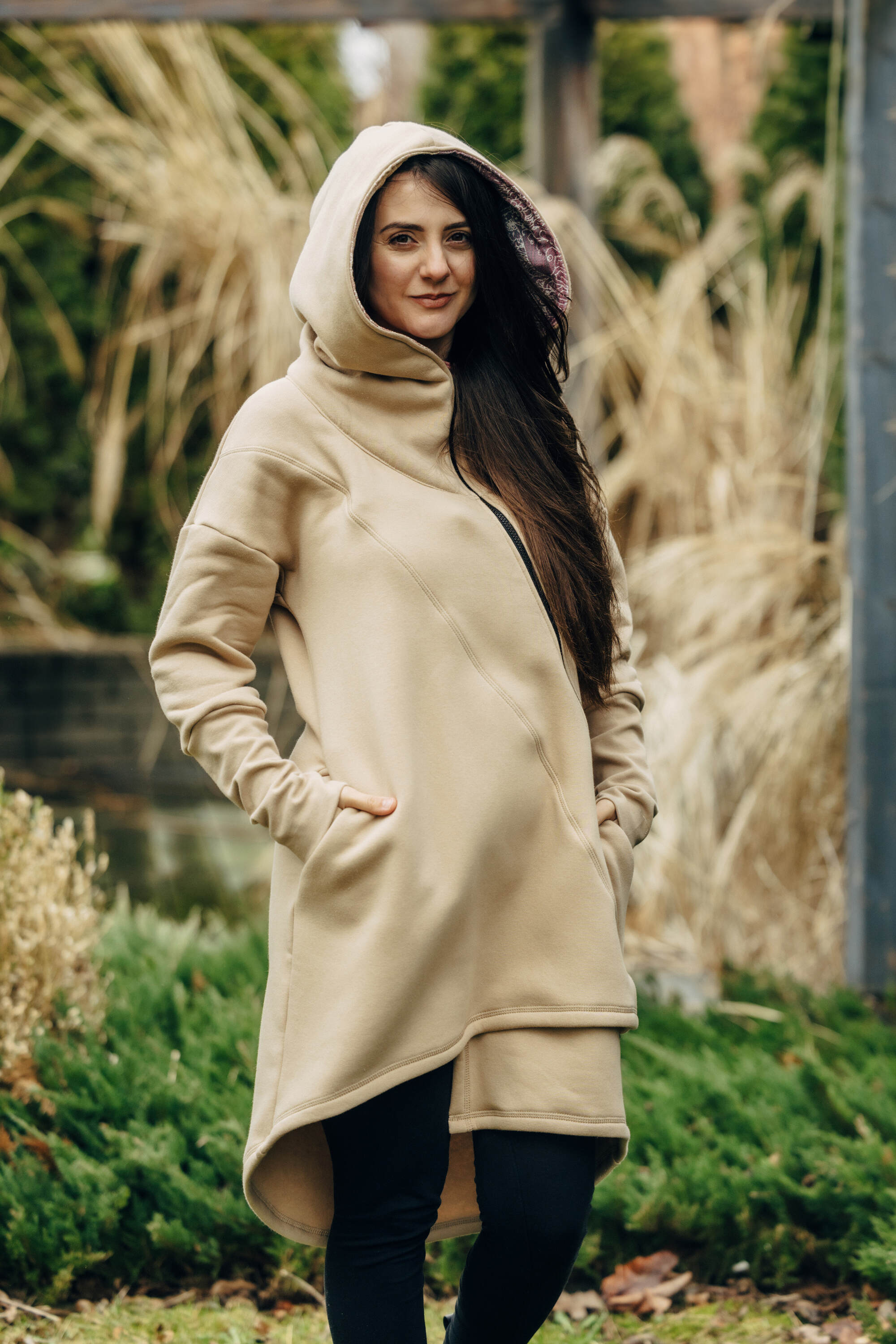 LennyLamb Asymmetrical Hoodie | Beige with Wild Wine Vineyard