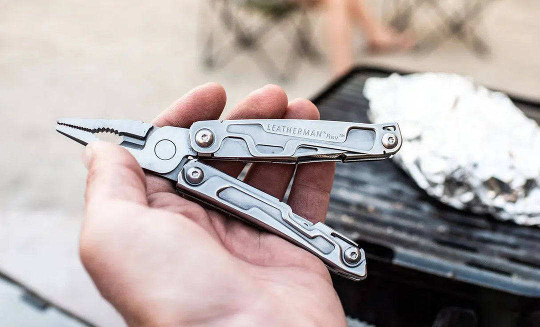 Leatherman Rev Multitool