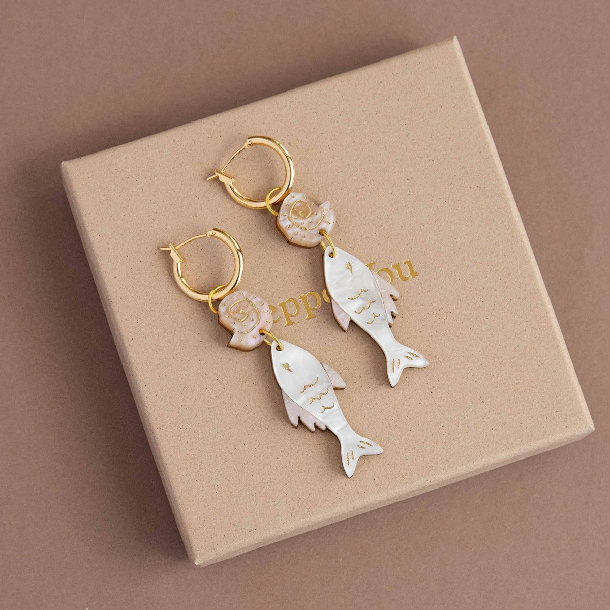 Pepper You - Ocean Fish & Shell Hoop Earrings