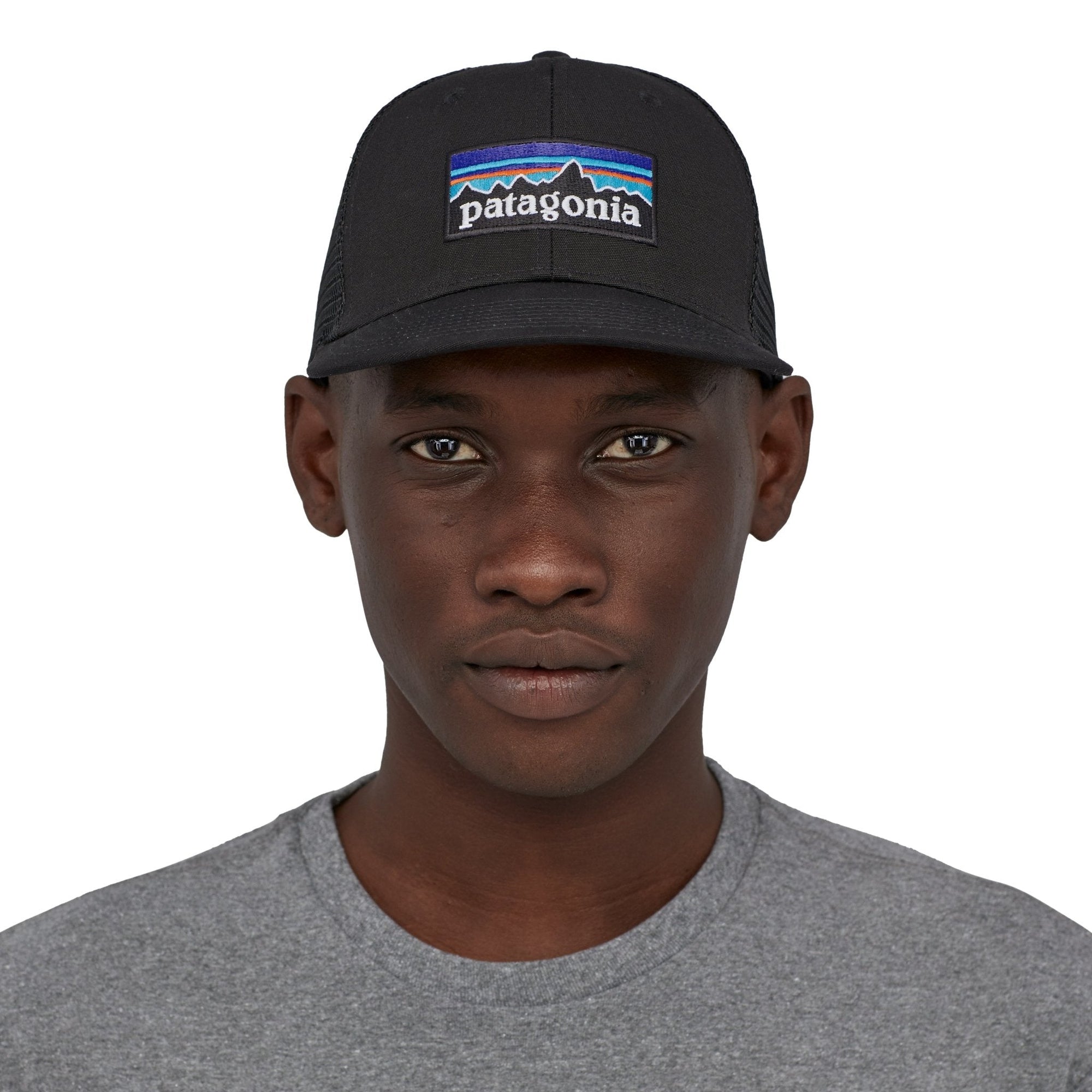 Patagonia Adults P-6 Logo Trucker Cap