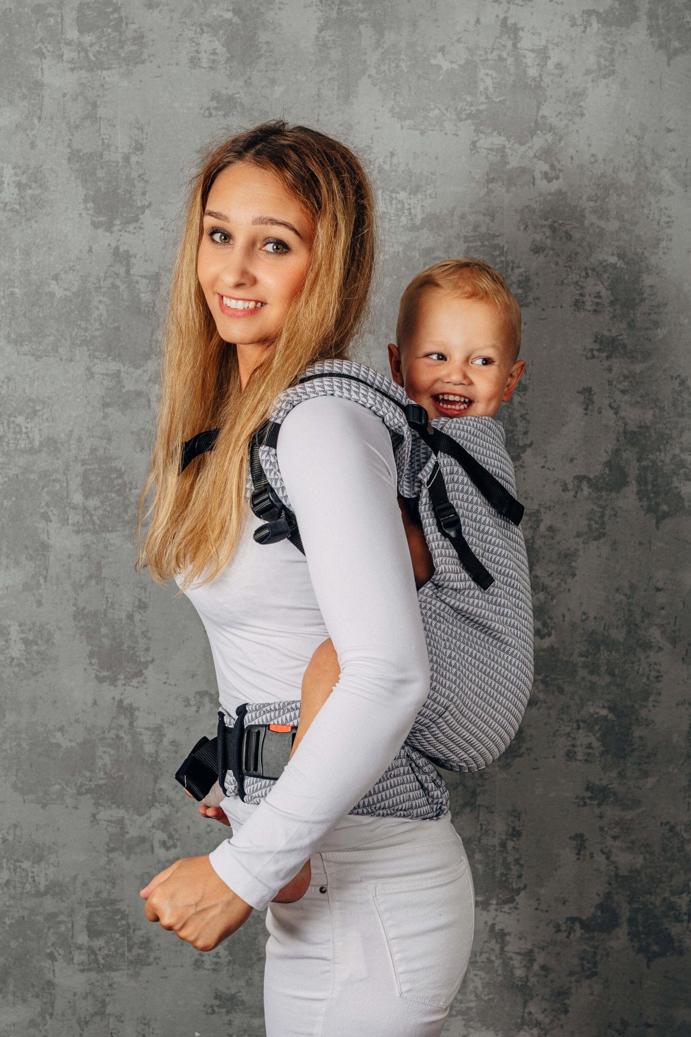 Lenny lamb discount ergonomic carrier