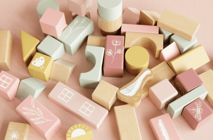 Little Dutch Wooden Blocks in Tones of Pink