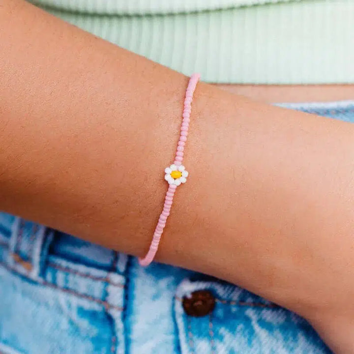 Pura Vida Spring Daisy Seed Bead Bracelet